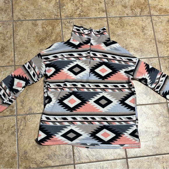 Aztec Patterned Pullover Sweater - Picture 1 of 2